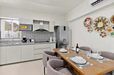 Una cocina o zona de cocina en Casa Barros Vacation Condos