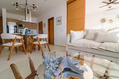 Zona de estar de Brand new apt - pool in terrace - beach 1 minute!