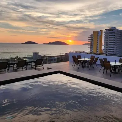 Torre Q Mazatlán - Departamento cerca del malecón de Mazatlán