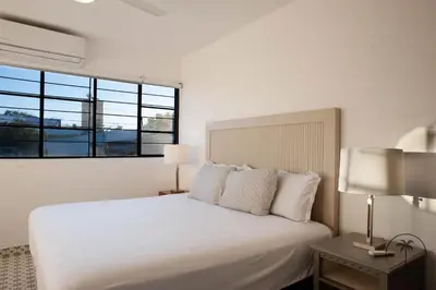 Cama o camas de una habitación en Acogedor Dpto Bien Ubicado con Buena Iluminación - Romanita 2