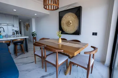 Una cocina o zona de cocina en Mazatlán departamento por malecon
