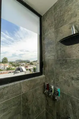Plano de Luxe Modern-5 Star Area-Walk 2 Beach-Pool-View-King Bed