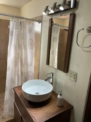 Un baño de Casa del Carmen, hermoso departamento en Loreto