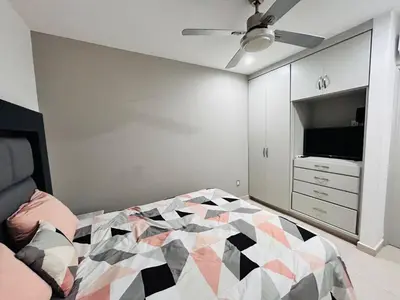 Cama o camas de una habitación en a pie de playa con vista al mar by G P S rentas