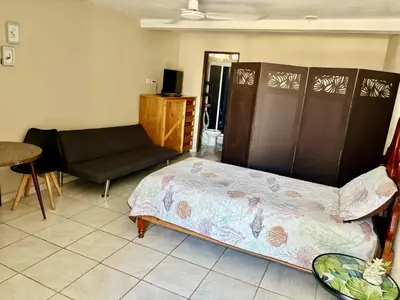 Cama o camas de una habitación en Olímpica - Room Plata - 5 Min Malecón