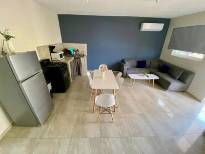 Una cocina o zona de cocina en Departamento Piso 2