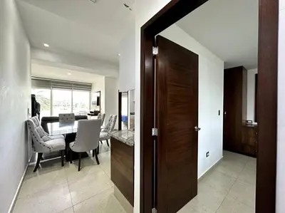 Una televisión o centro de entretenimiento en Pacifika 2002, elegante depa con vista al lago!