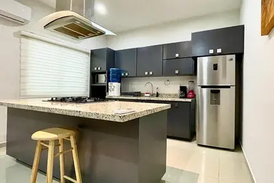 Una cocina o zona de cocina en Sábalo Country, 2BDR Condo