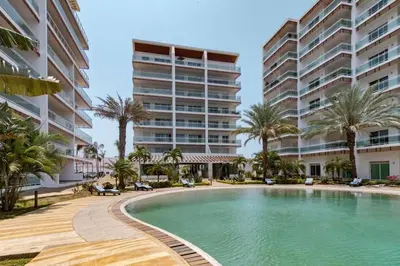 Plano de Tranquilo y moderno departamento en la Marina