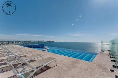 Piscina en o cerca de Nice apartment with a pool and gym in Mazatlán