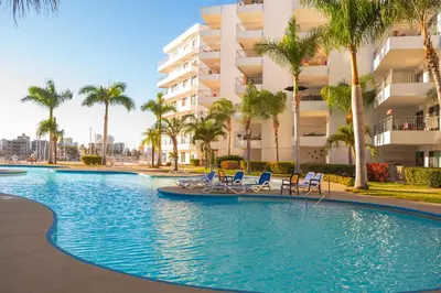 Piscina en o cerca de Condominio de lujo ,excelentes vistas by G P S rentas