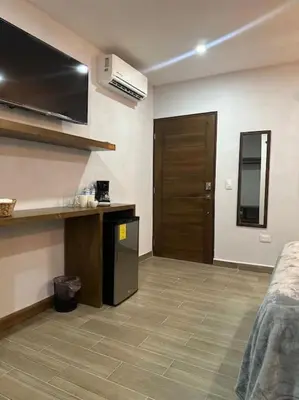 Una televisión o centro de entretenimiento en Depa del Carmen