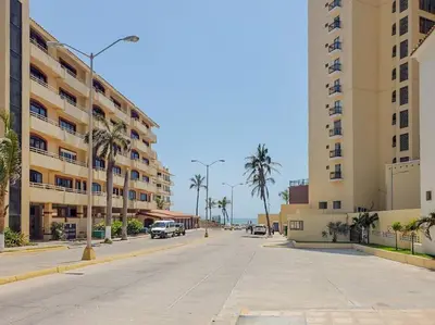 El barrio de los alrededores o un barrio cerca de este apartamento