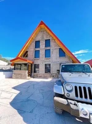 Edificio en el que se encuentra el chalet de montaña