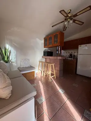 Una cocina o zona de cocina en Depa a unos minutos de consulado!