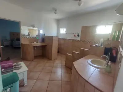 Una cocina o zona de cocina en Lot # 7 ~ Large, Energetic Baja House