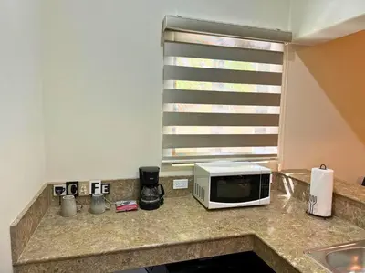 Una cocina o zona de cocina en Habitación #1 en el Centro Histórico de Loreto