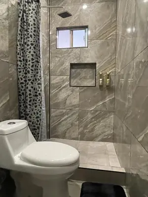 Un baño de Apartamentos AEROPUERTO