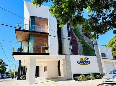 Edificio en el que se encuentra el apartamento
