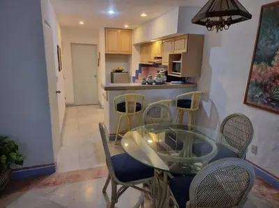 Una cocina o zona de cocina en Departamento Marinaterra