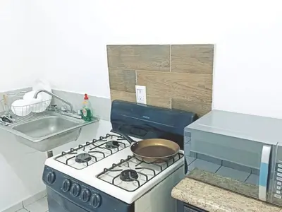 Una cocina o zona de cocina en Departamento Completo, Centro Histórico Durango