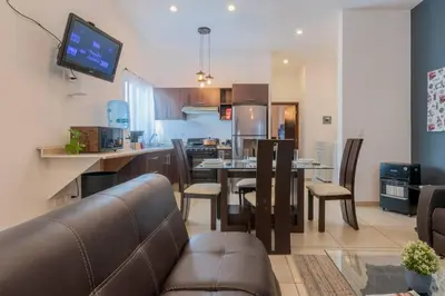 Una cocina o zona de cocina en Elegante Condo CentroHistórico con Cochera