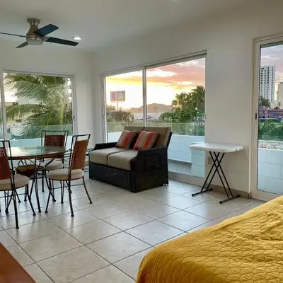 Apto con Terraza privada muy cerca de Playa