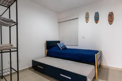 Cama o camas de una habitación en lindo y nuevo a 1 min de la playa by g p s rentas