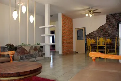 Zona de estar de Hermosa Casa en Ciudad Lerdo con 2 Habitaciones