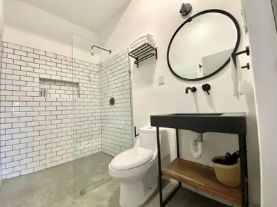 Un baño de Ecosuite 2, Near the beach and shared terrace.