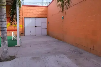 Plano de Hermosa Casa con Alberca 1 Habitación