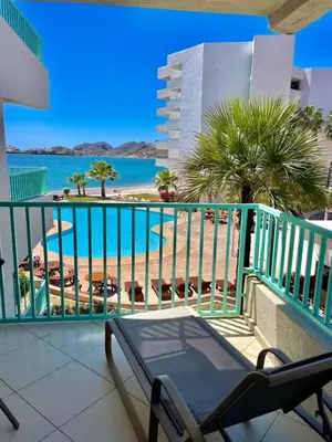 Piscina en o cerca de Suite Posada frente al mar, Si San Carlos 212