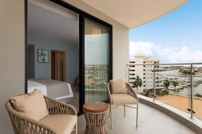 Un balcón o terraza de Wyndham Garden Mazatlan Marina