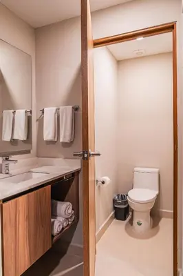 Un baño de Wyndham Garden Mazatlan Marina