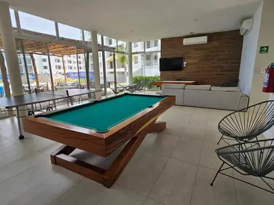 Mesa de billar en Mazatlán Bluu Condominio de Lujo con Laguna