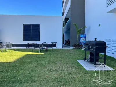 Jardín al aire libre en New-Promo-2 Queen Beds-Near Beach-Poolside-Sleep 6