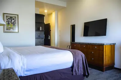 Cama o camas de una habitación en Best Western Plus Chihuahua Sacramento