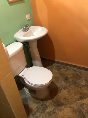 Un baño de Hotel Destino EISA