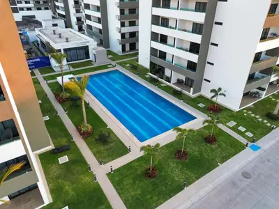 Piscina en o cerca de Depa con alberca a 5min de Playa Cerritos - Marina C 510