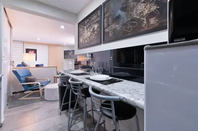Una cocina o zona de cocina en Depa Ejecutivo Con Vista en Corazon de DGO