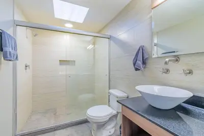 Un baño de Hermoso Depa en Centro Historico con Mini split