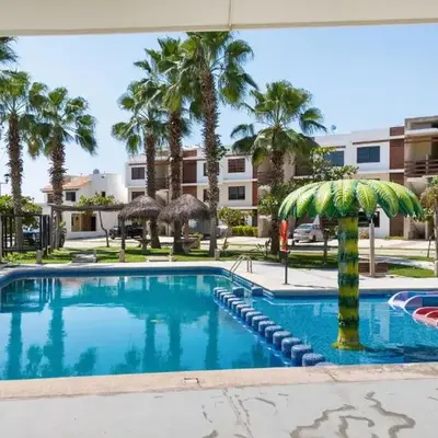 Promo-Pool-Sleep 6-Near Beach Water Park-Gated