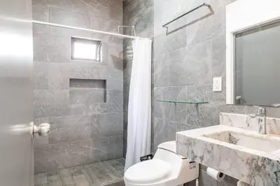 Un baño de Hermoso Depa Ejecutivo en el Corazon de Mazatlán