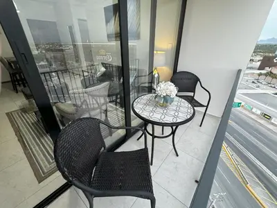 Un balcón o terraza de Departamento Nuevo Frente al TSM