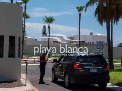 Clientes alojados en Playa Blanca Premier Unit 1410