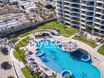 Piscina en o cerca de Playa Blanca Premier Unit 1302