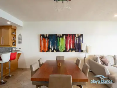 Zona de estar de Playa Blanca Premier Unit 1302