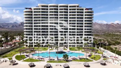 Piscina en o cerca de Playa Blanca Premier Unit 810