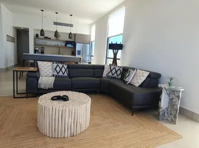 Zona de estar de Hermoso condominio 3 recámaras