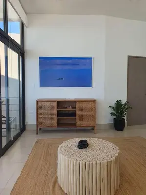 Una televisión o centro de entretenimiento en Hermoso condominio 3 recámaras